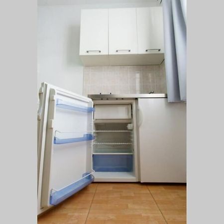 Lovely Studio Apartment For 2 Free Private Parking Makarska Bagian luar foto